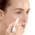 AVENE Couvrance Korrektur Pinsel beige